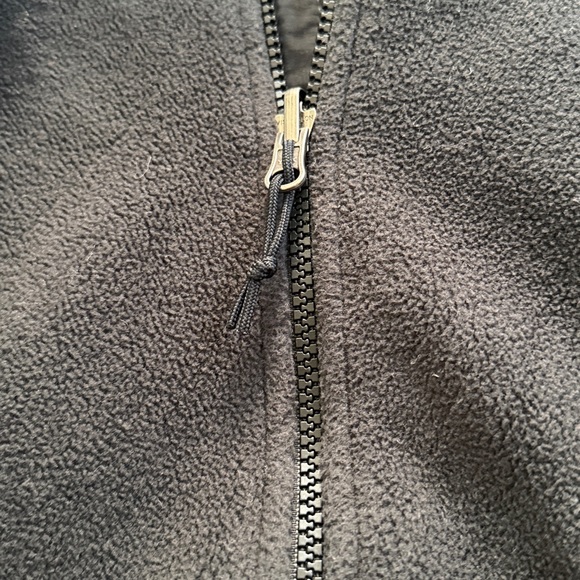 The North Face Black Womens Full-Zip Fleece Jacket - Picture 3 of 7